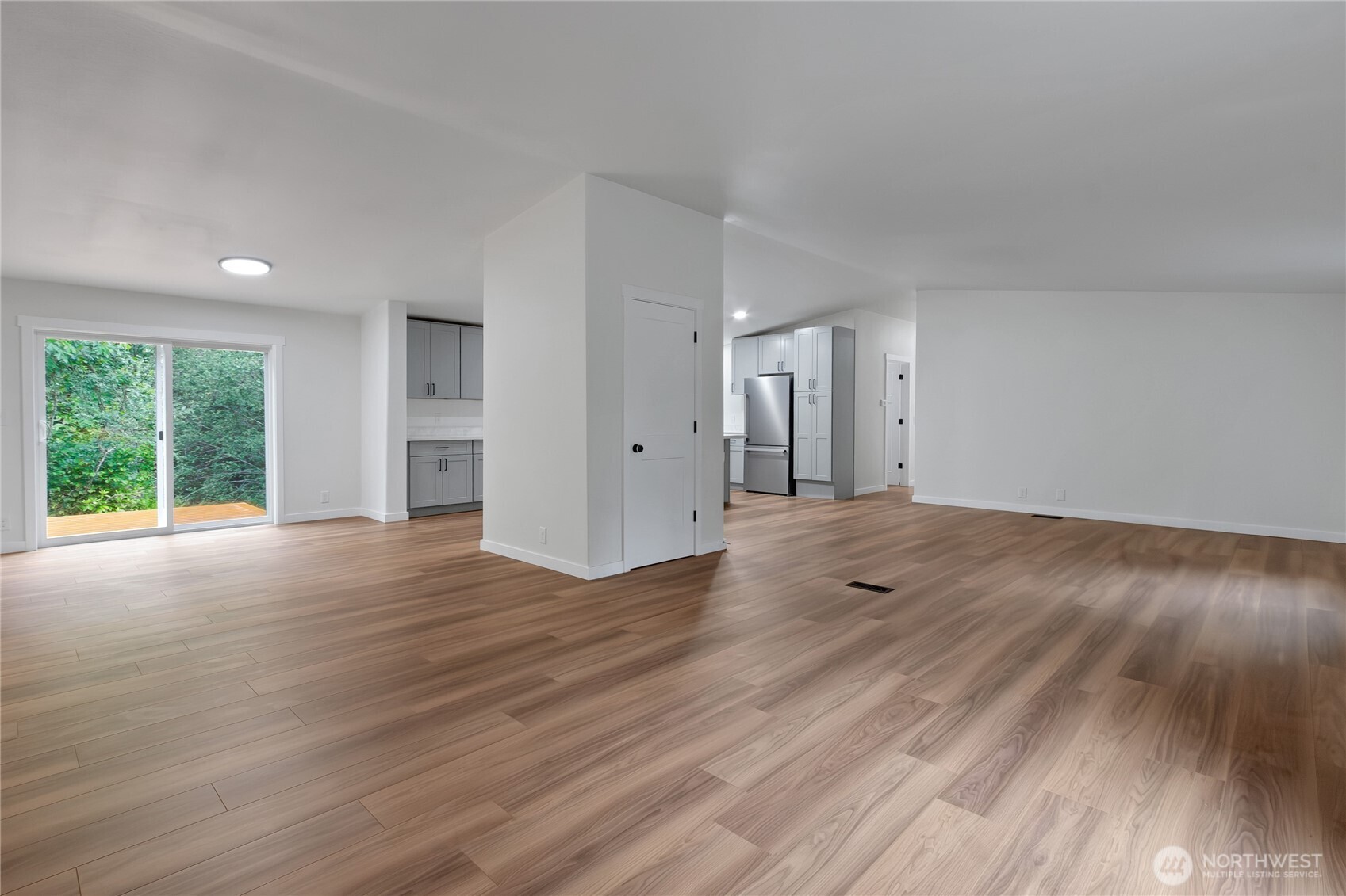 2074 W Cloquallum Road Shelton WA 98584