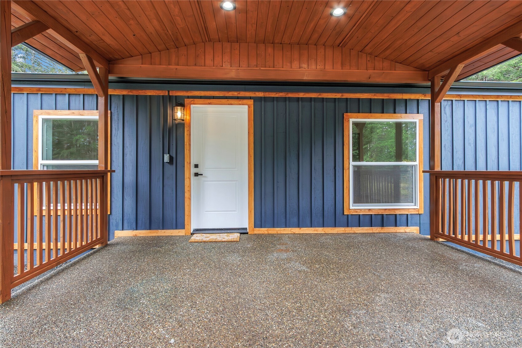 2074 W Cloquallum Road Shelton WA 98584