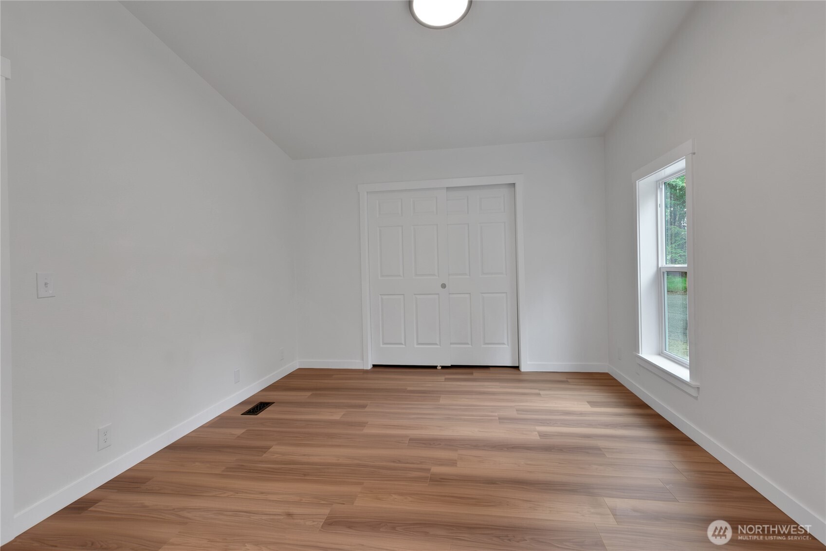 2074 W Cloquallum Road Shelton WA 98584
