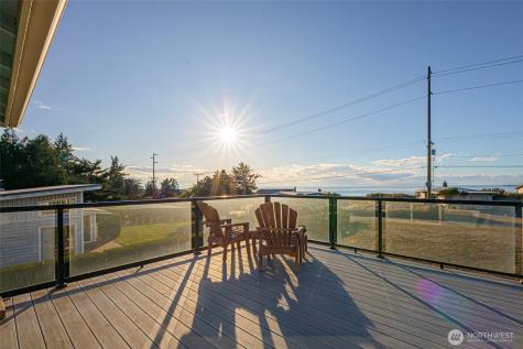 1975 Island View Road Oak Harbor WA 98277