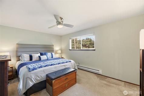 1975 Island View Road Oak Harbor WA 98277