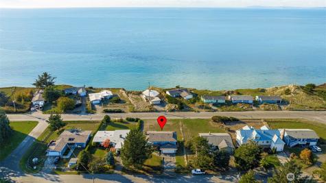 1975 Island View Road Oak Harbor WA 98277