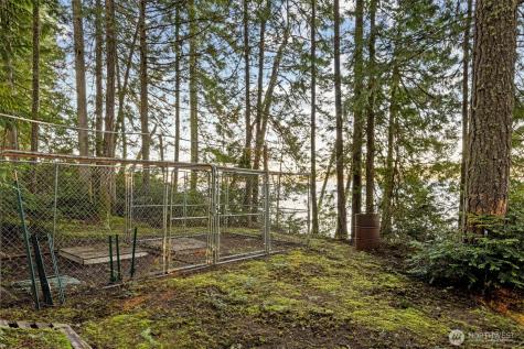 931 Whitney Road Quilcene WA 98376