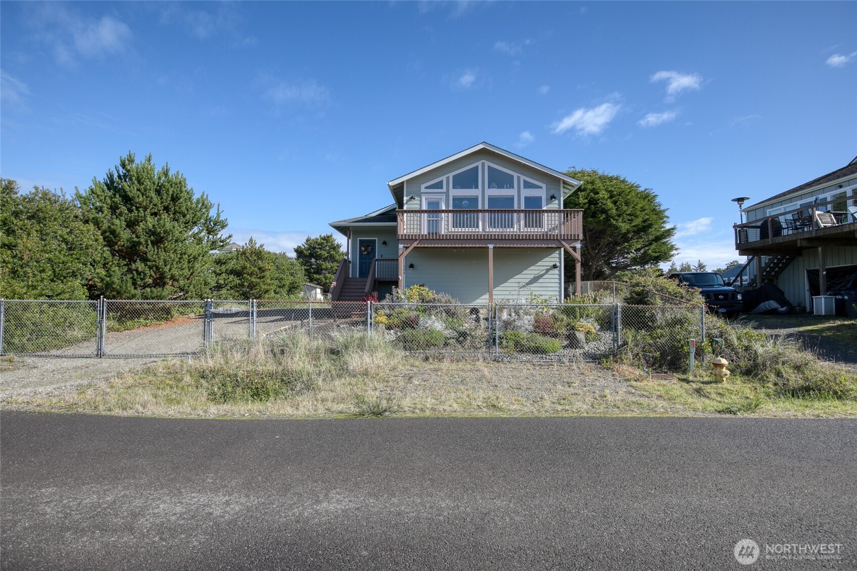 544 Sand Dune Avenue SW Ocean Shores WA 98569