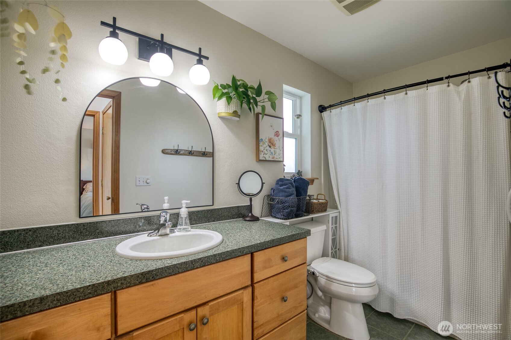 544 Sand Dune Avenue SW Ocean Shores WA 98569