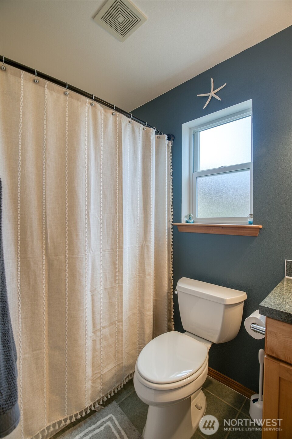 544 Sand Dune Avenue SW Ocean Shores WA 98569