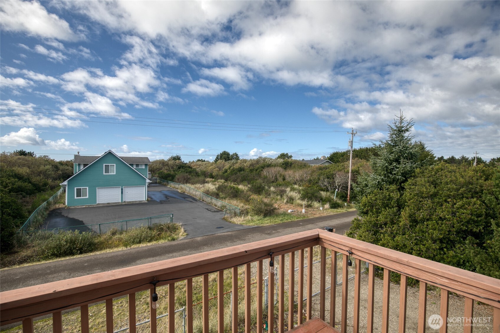 544 Sand Dune Avenue SW Ocean Shores WA 98569