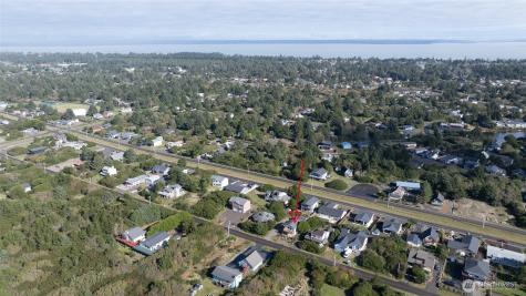 544 Sand Dune Avenue SW Ocean Shores WA 98569