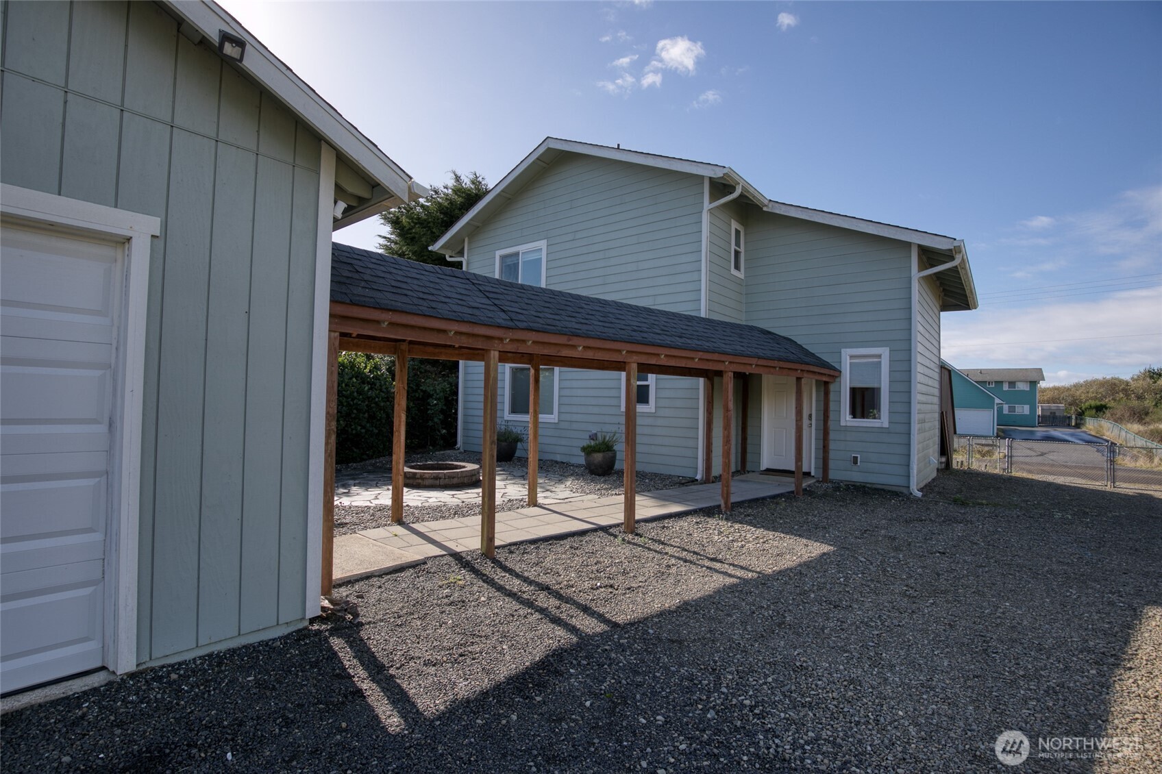 544 Sand Dune Avenue SW Ocean Shores WA 98569