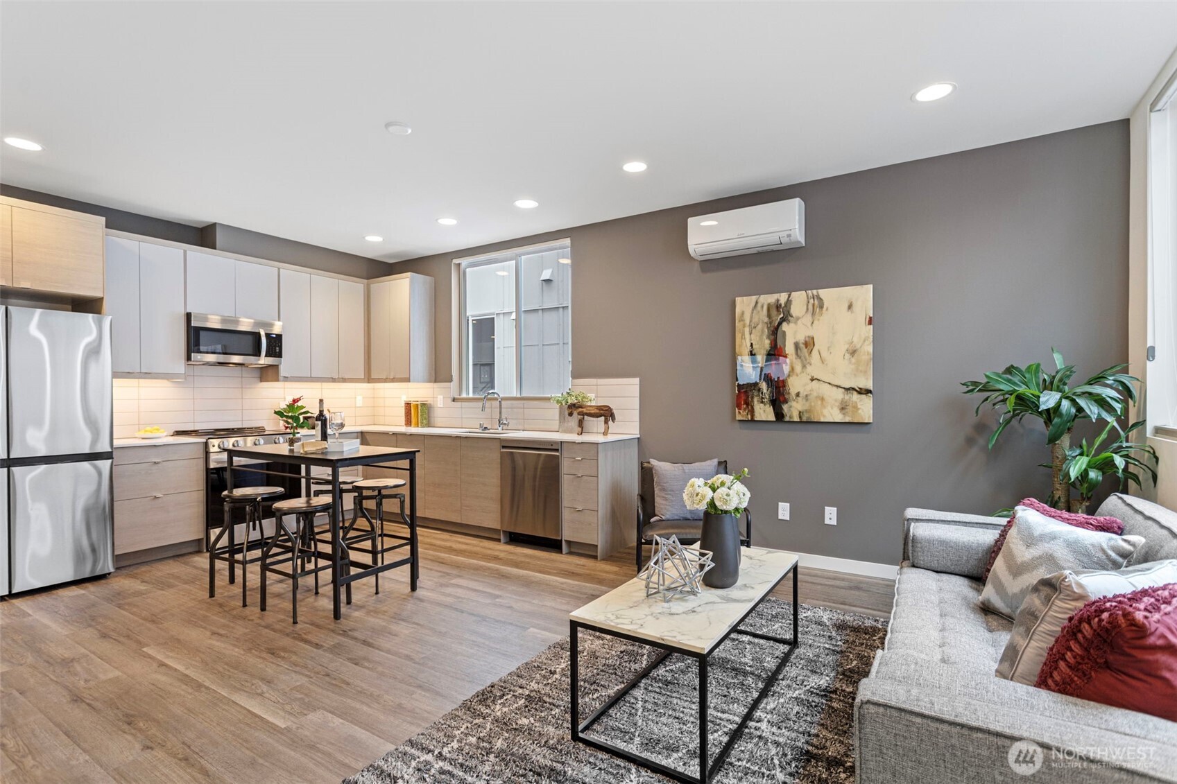 2521 29th Avenue S Seattle WA 98144