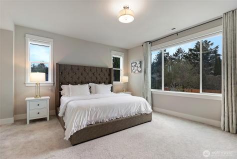 31312 43rd Place SW Federal Way WA 98023