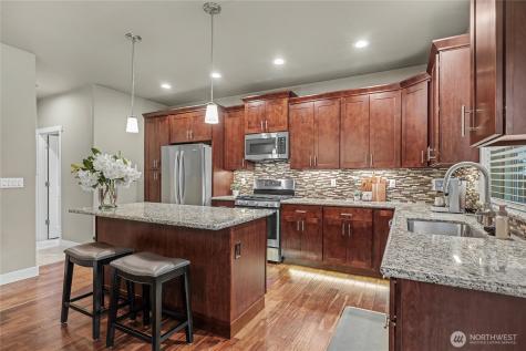 2911 Fenmoor Lane SE Olympia WA 98501
