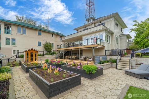 321 Lee Street Seattle WA 98109