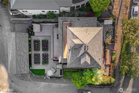 321 Lee Street Seattle WA 98109