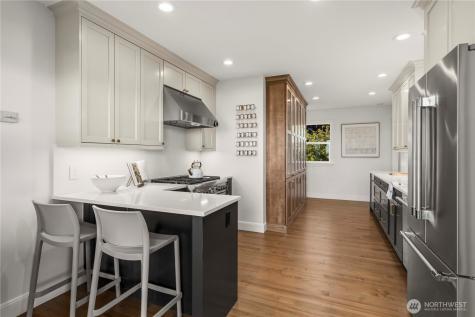 321 Lee Street Seattle WA 98109
