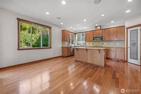 2126 W Mukilteo Boulevard Everett WA 98203