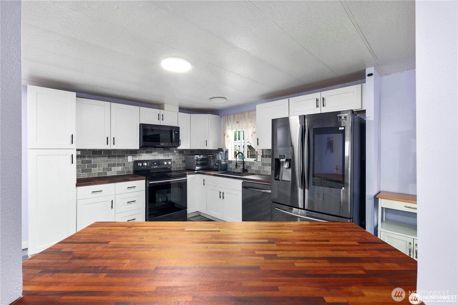 210 37th Street SE Auburn WA 98002