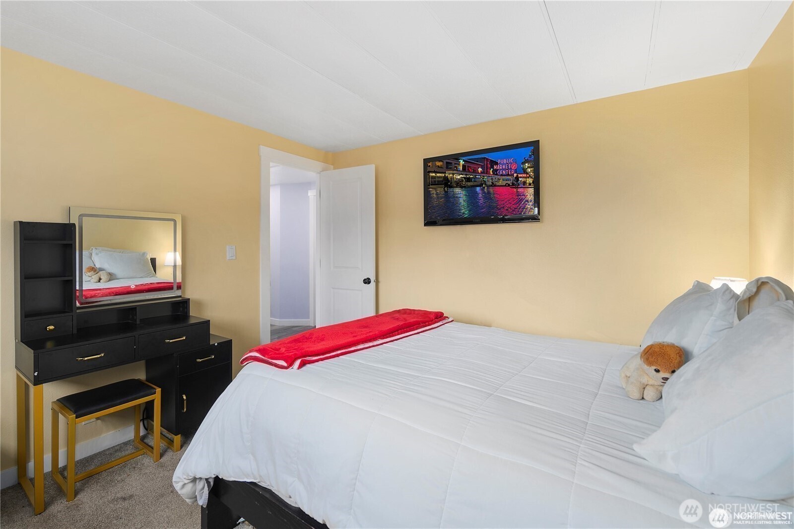 210 37th Street SE Auburn WA 98002
