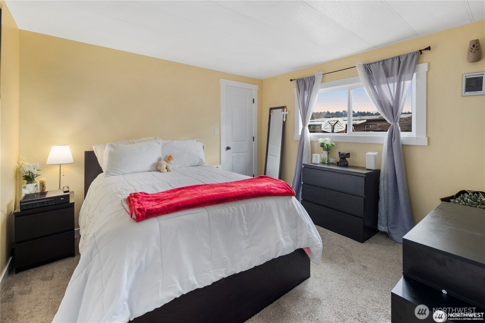 210 37th Street SE Auburn WA 98002