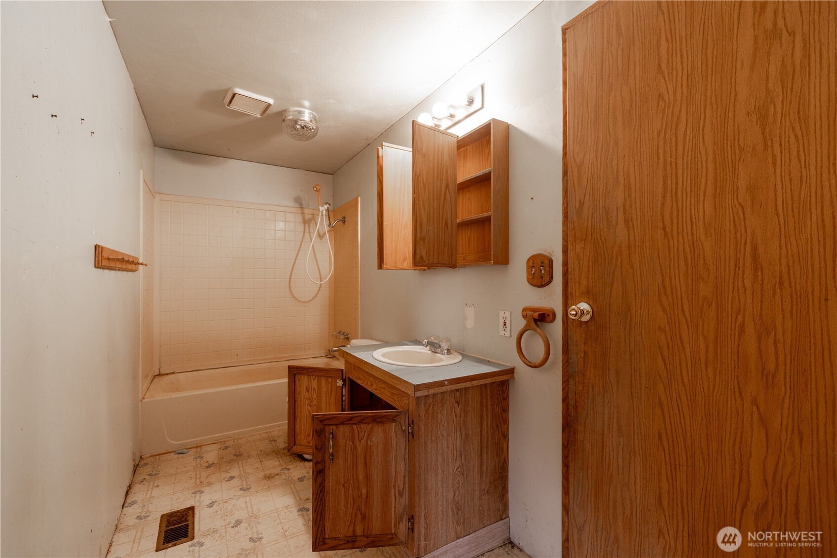 451 W Homer Adams Road W Elma WA 98541
