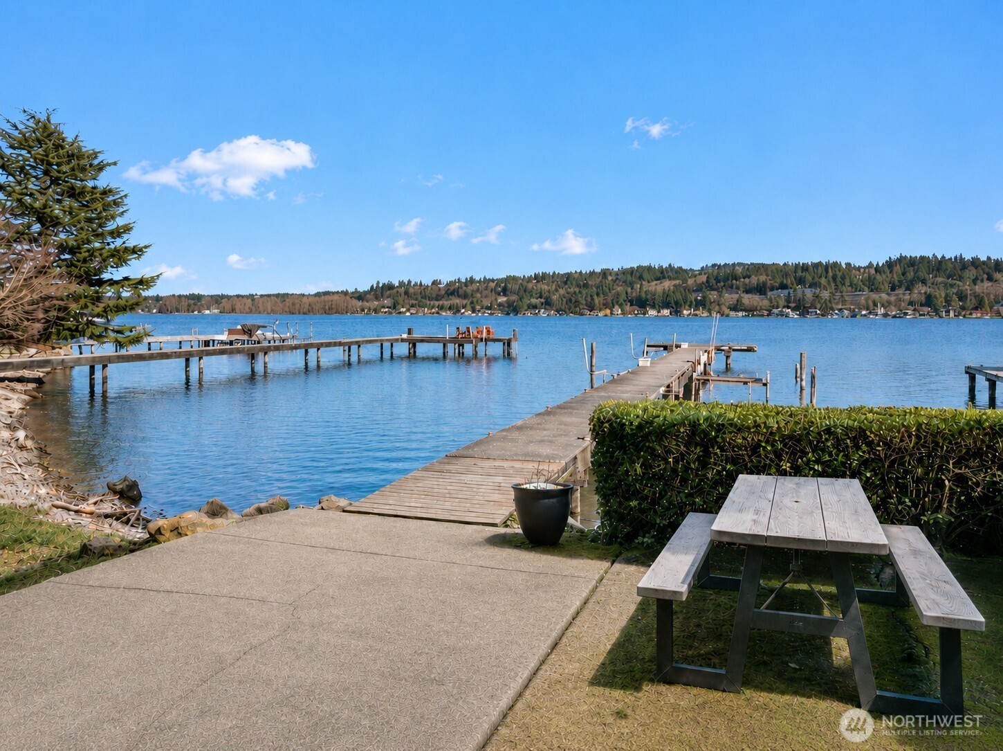 5425 96th Avenue SE Mercer Island WA 98040