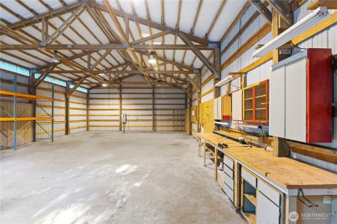 940 Hoppy Trail Way Camano Island WA 98282