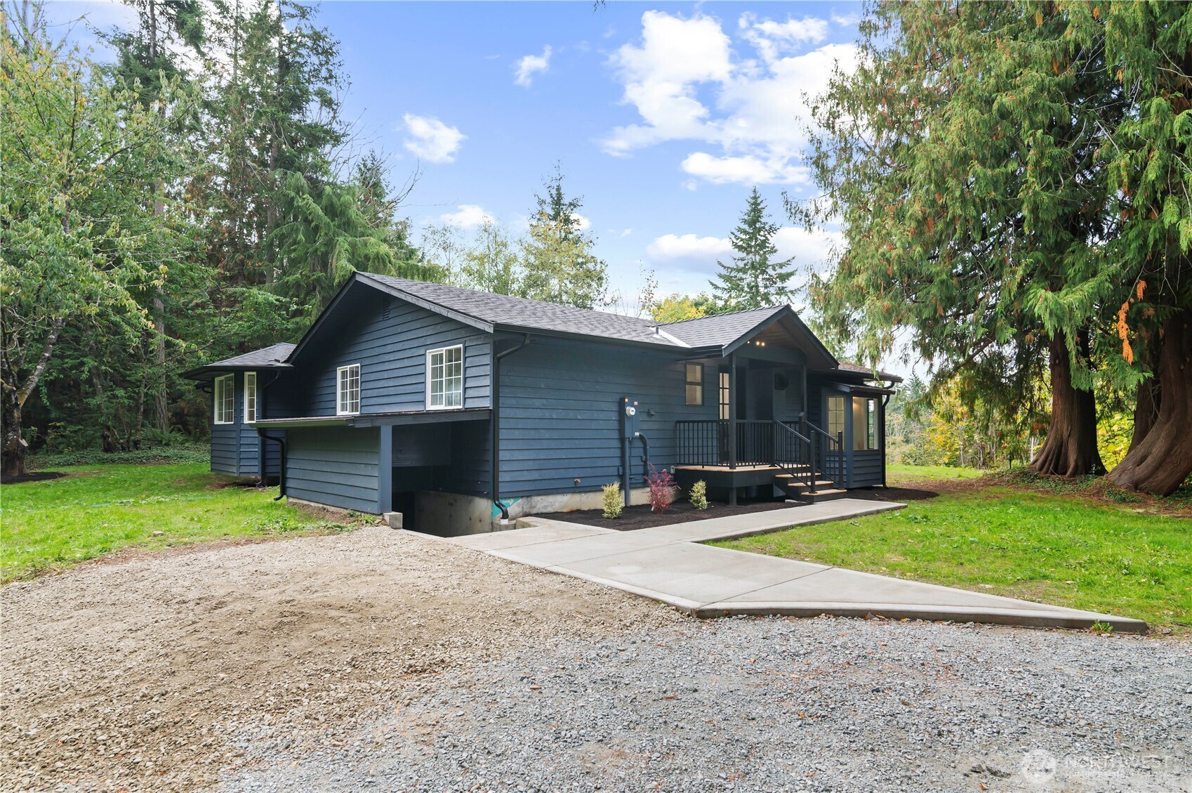 940 Hoppy Trail Way Camano Island WA 98282