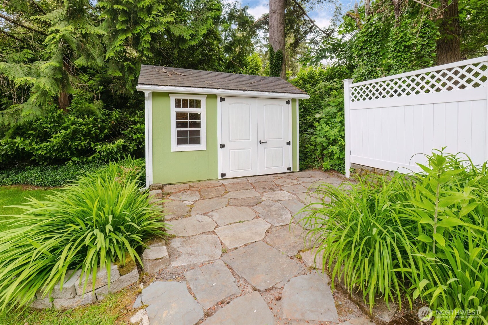 2031 NE Marina Vista Court Poulsbo WA 98370