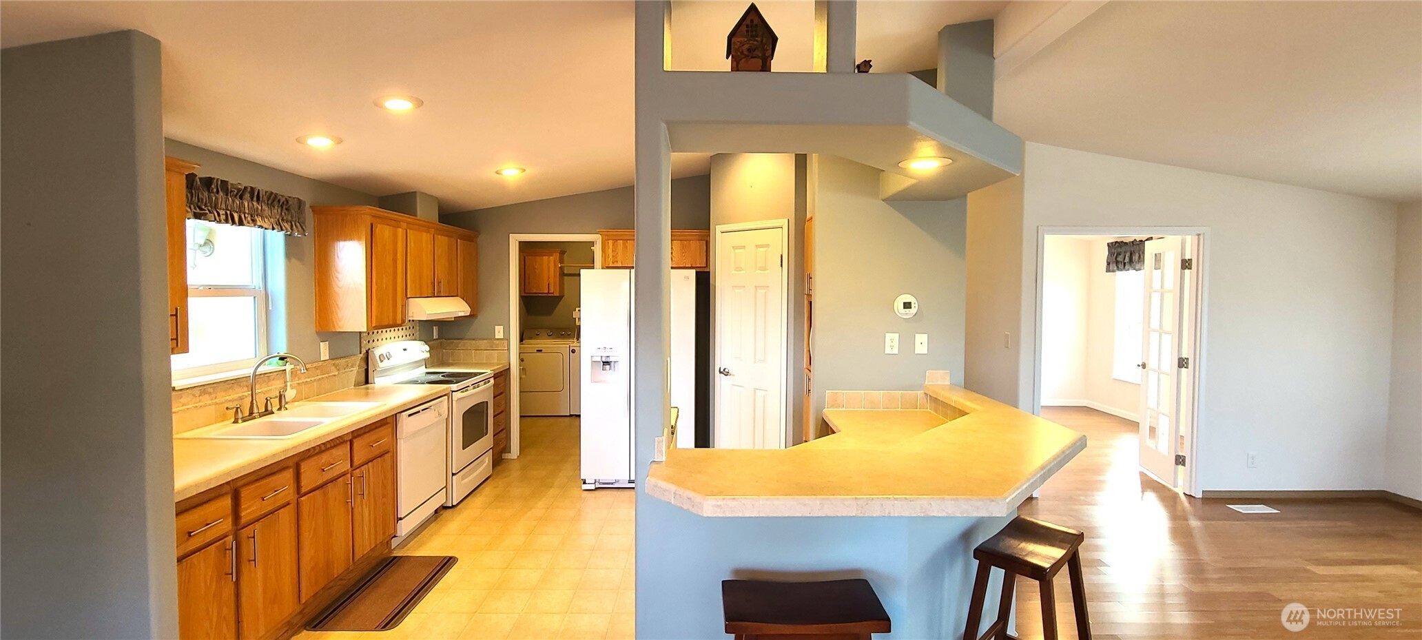747 W Heritage Loop Sequim WA 98382
