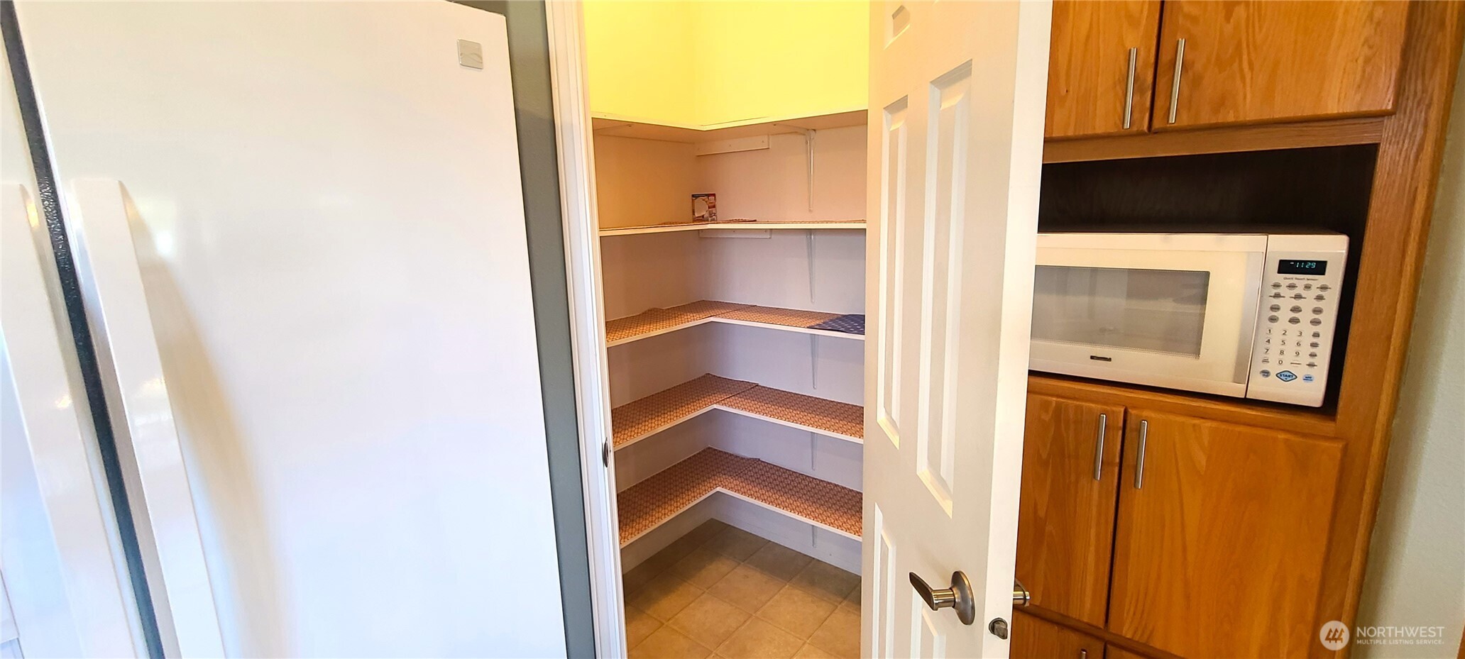 747 W Heritage Loop Sequim WA 98382
