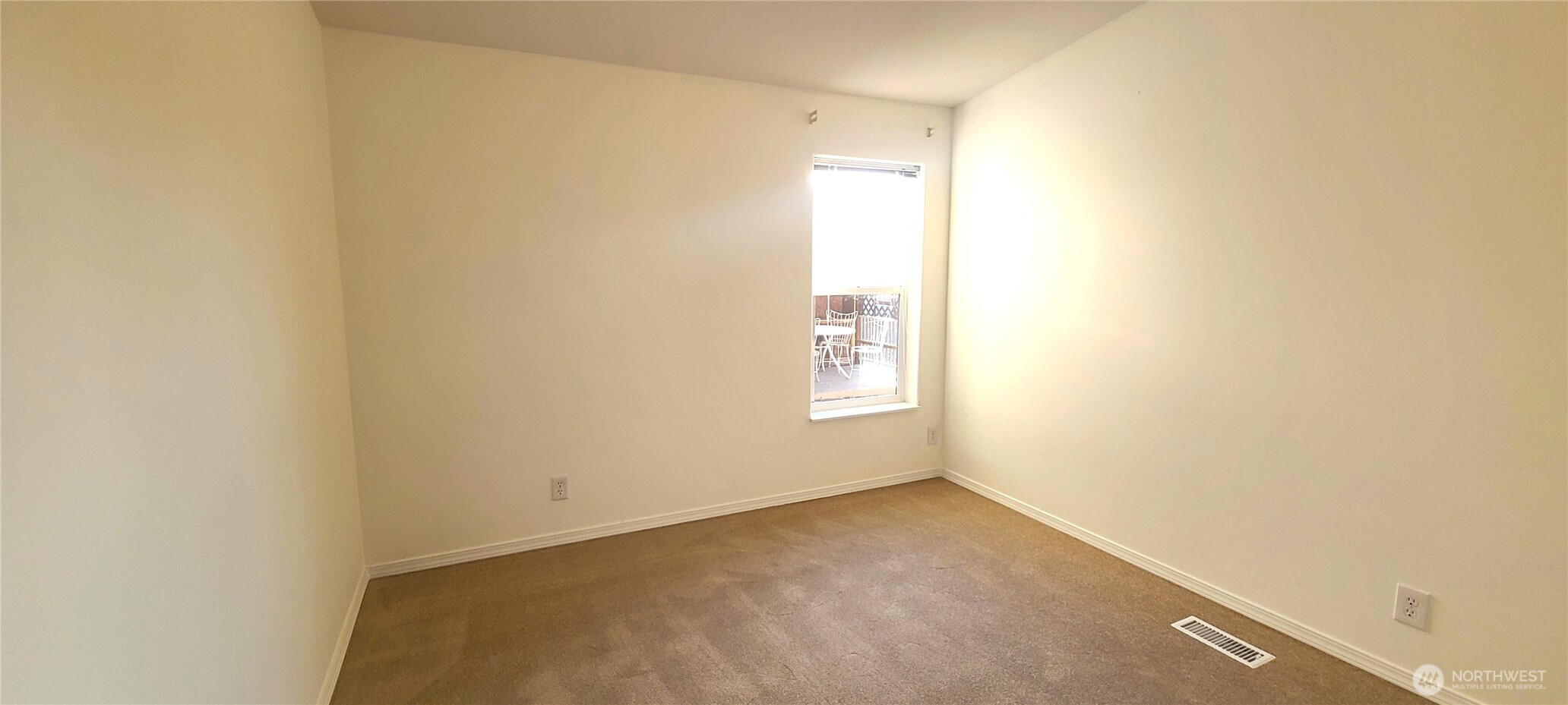 747 W Heritage Loop Sequim WA 98382