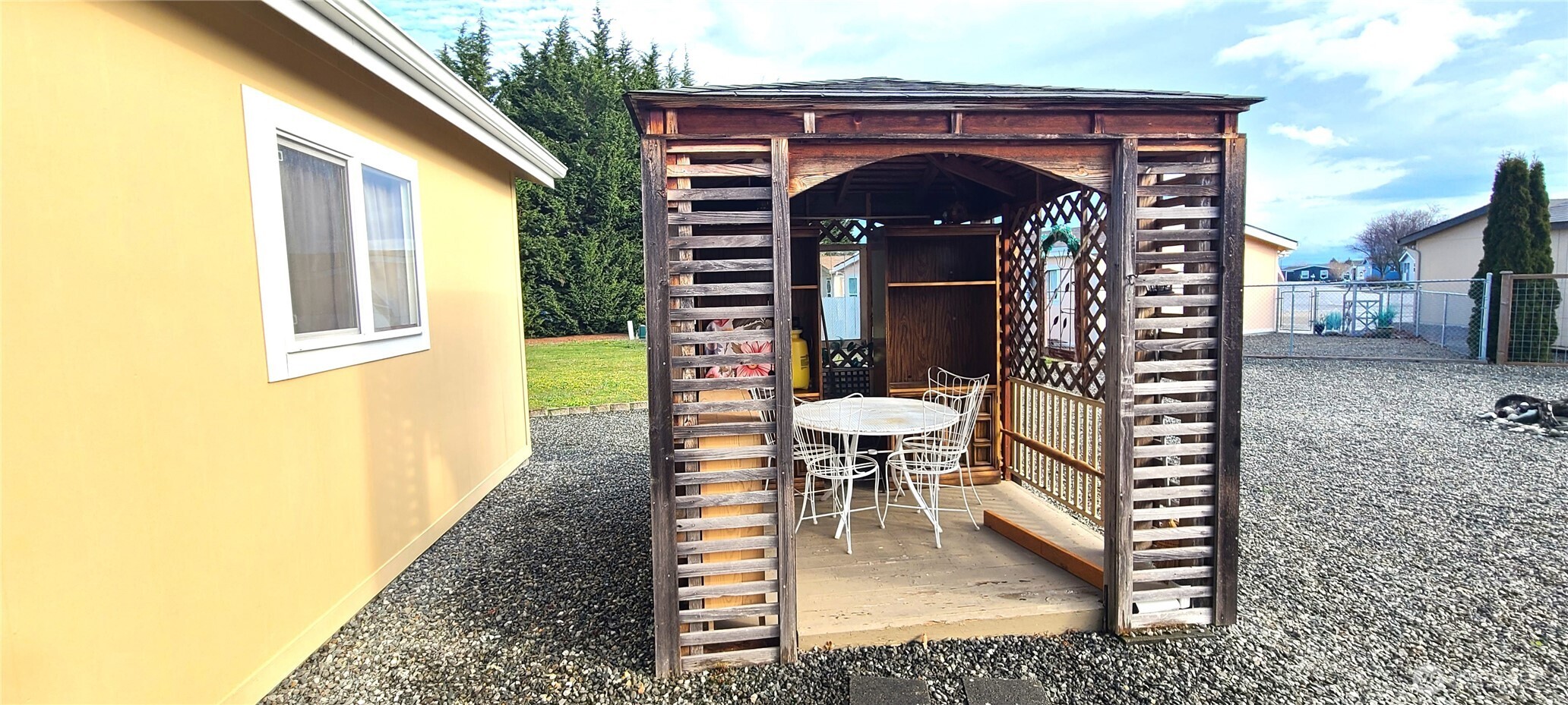 747 W Heritage Loop Sequim WA 98382
