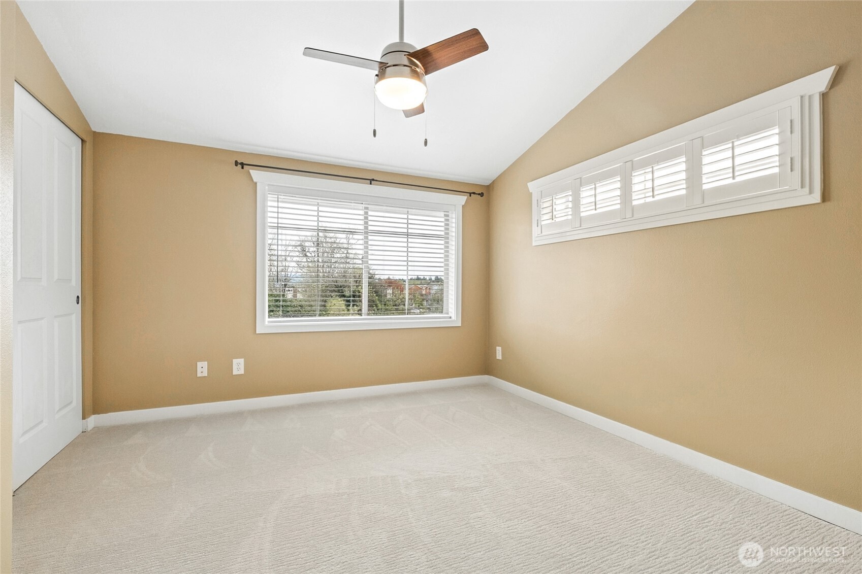 9011 46th Avenue S Seattle WA 98118