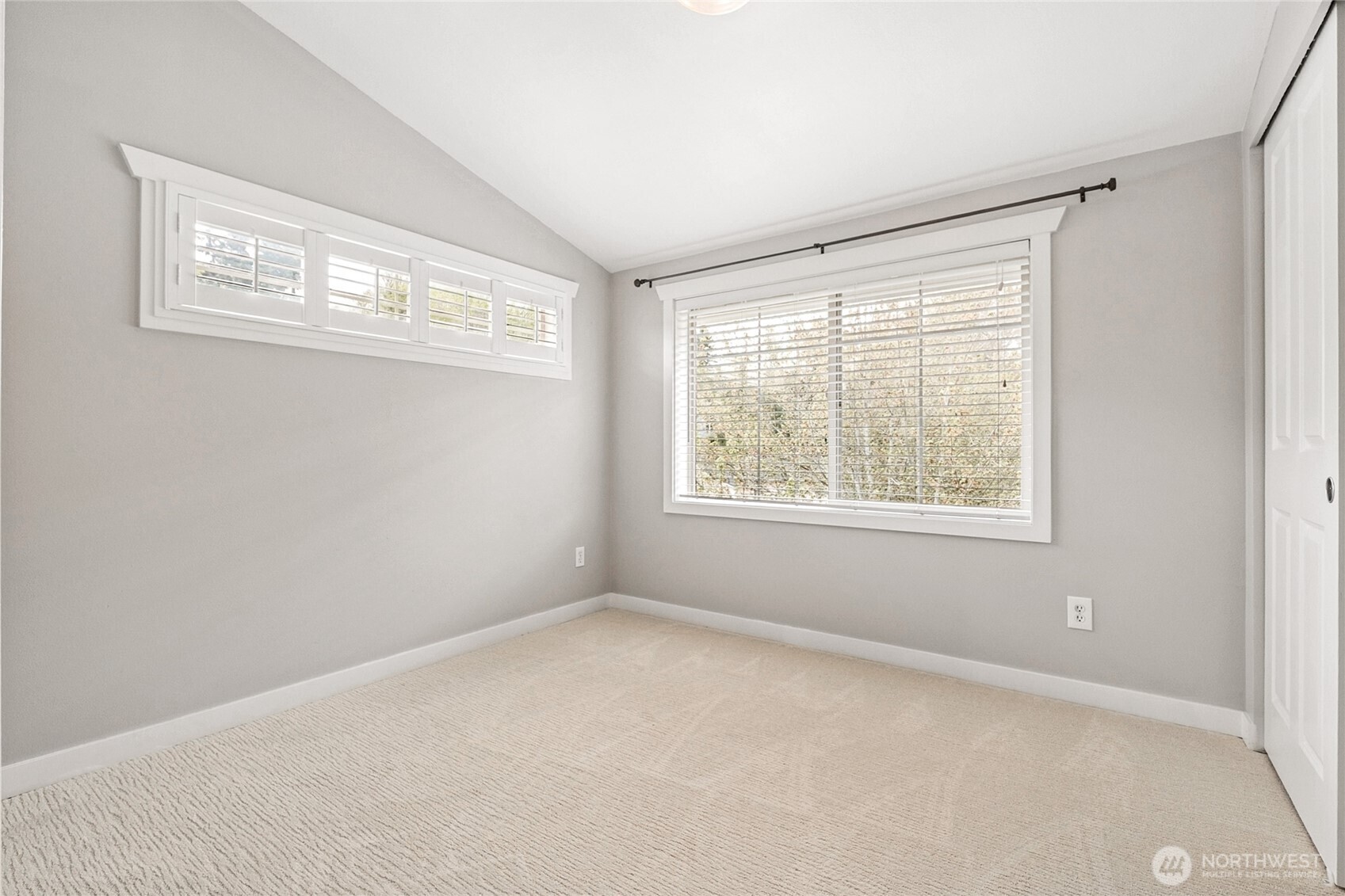 9011 46th Avenue S Seattle WA 98118
