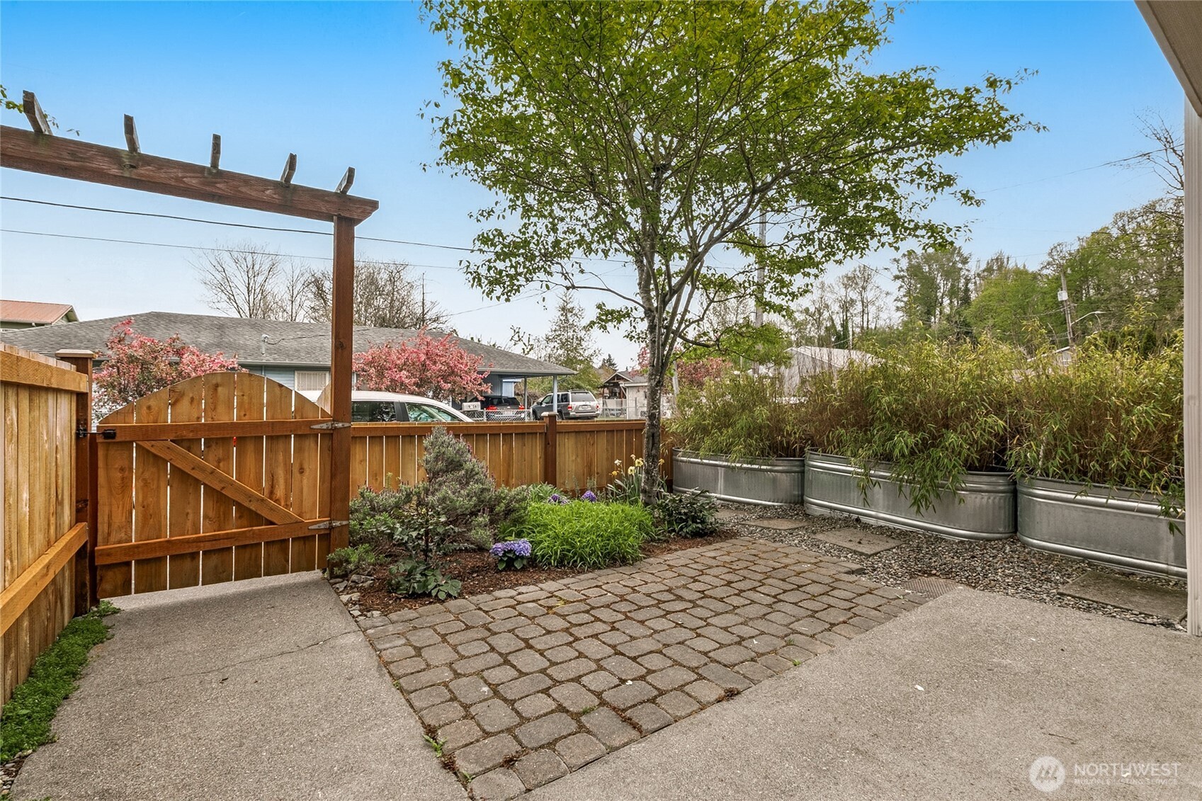 9011 46th Avenue S Seattle WA 98118