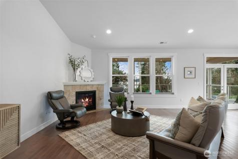 3317 Beachwood Lane Anacortes WA 98221