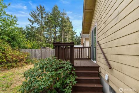 2501 270th Street Ocean Park WA 98640