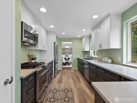 1826 N 199th Street Shoreline WA 98133