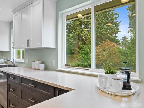 1826 N 199th Street Shoreline WA 98133
