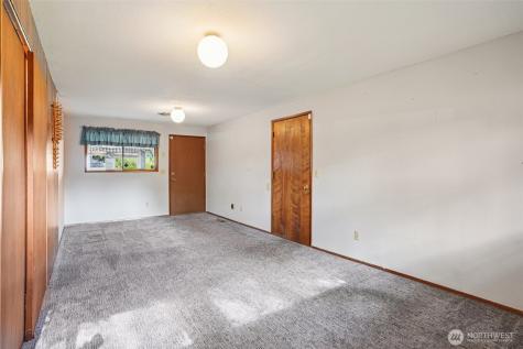 13521 Yakima Avenue S Tacoma WA 98444