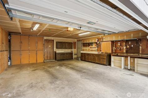13521 Yakima Avenue S Tacoma WA 98444