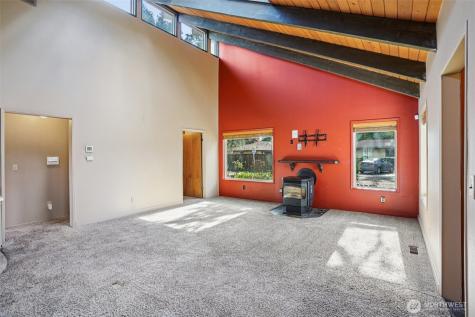 13521 Yakima Avenue S Tacoma WA 98444