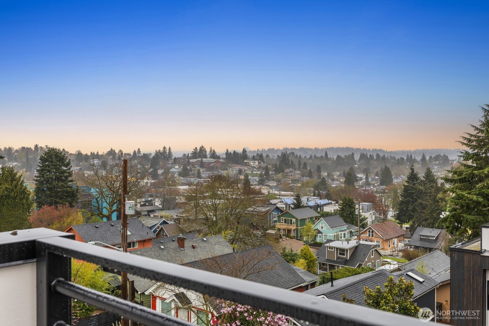 4559 34th Avenue S Seattle WA 98118