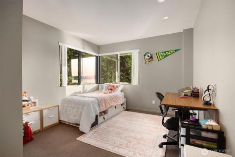 7703 W Mercer Way Mercer Island WA 98040