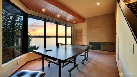 7703 W Mercer Way Mercer Island WA 98040