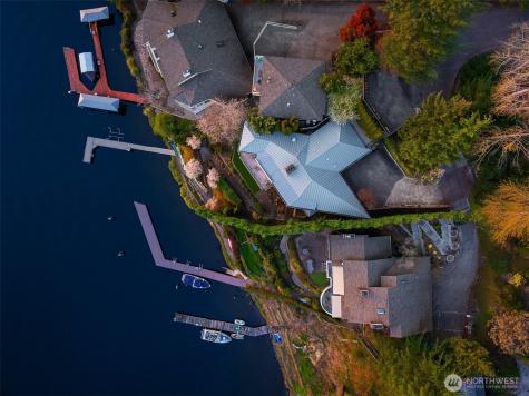 7703 W Mercer Way Mercer Island WA 98040