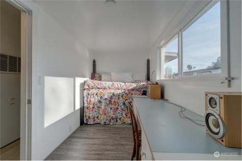 24222 54th Avenue W Mountlake Terrace WA 98043