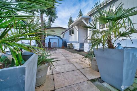 24222 54th Avenue W Mountlake Terrace WA 98043