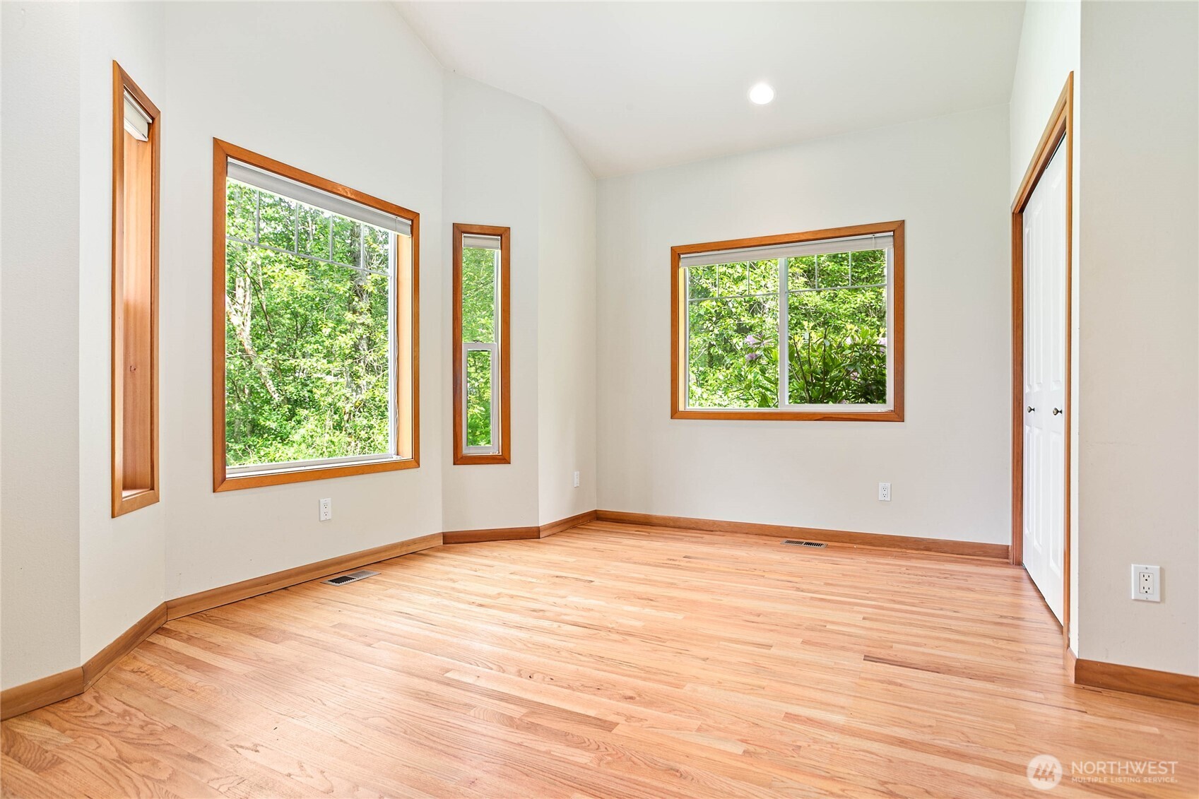 3831 W 88th Street Blaine WA 98230