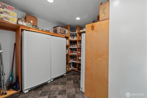 239 6th Street NE East Wenatchee WA 98802